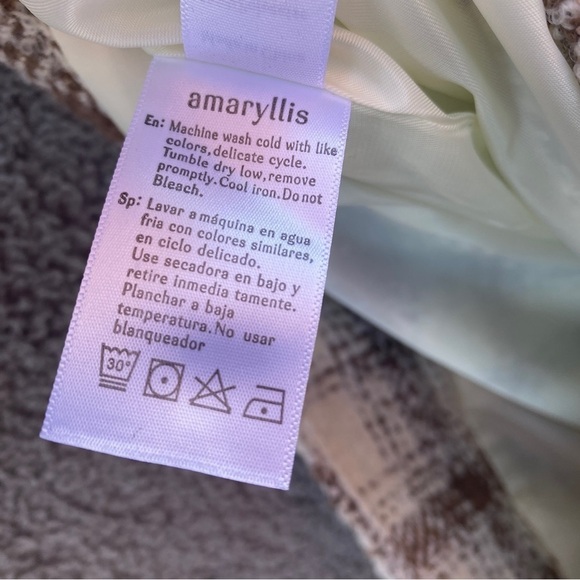 Amaryllis Taupe Plaid Shes The One Skirt Sz L - Picture 8 of 9